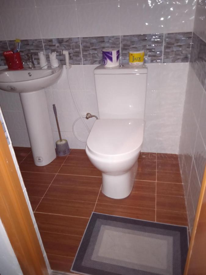 Sarah'S Garden Bnb & Spa Bed & Breakfast Clarin  Bagian luar foto