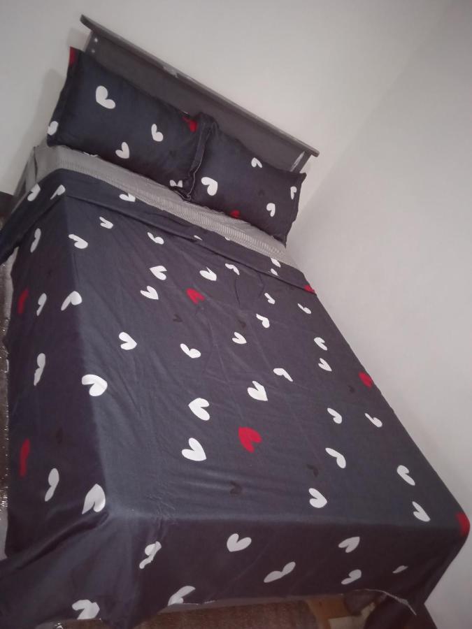 Sarah'S Garden Bnb & Spa Bed & Breakfast Clarin  Bagian luar foto