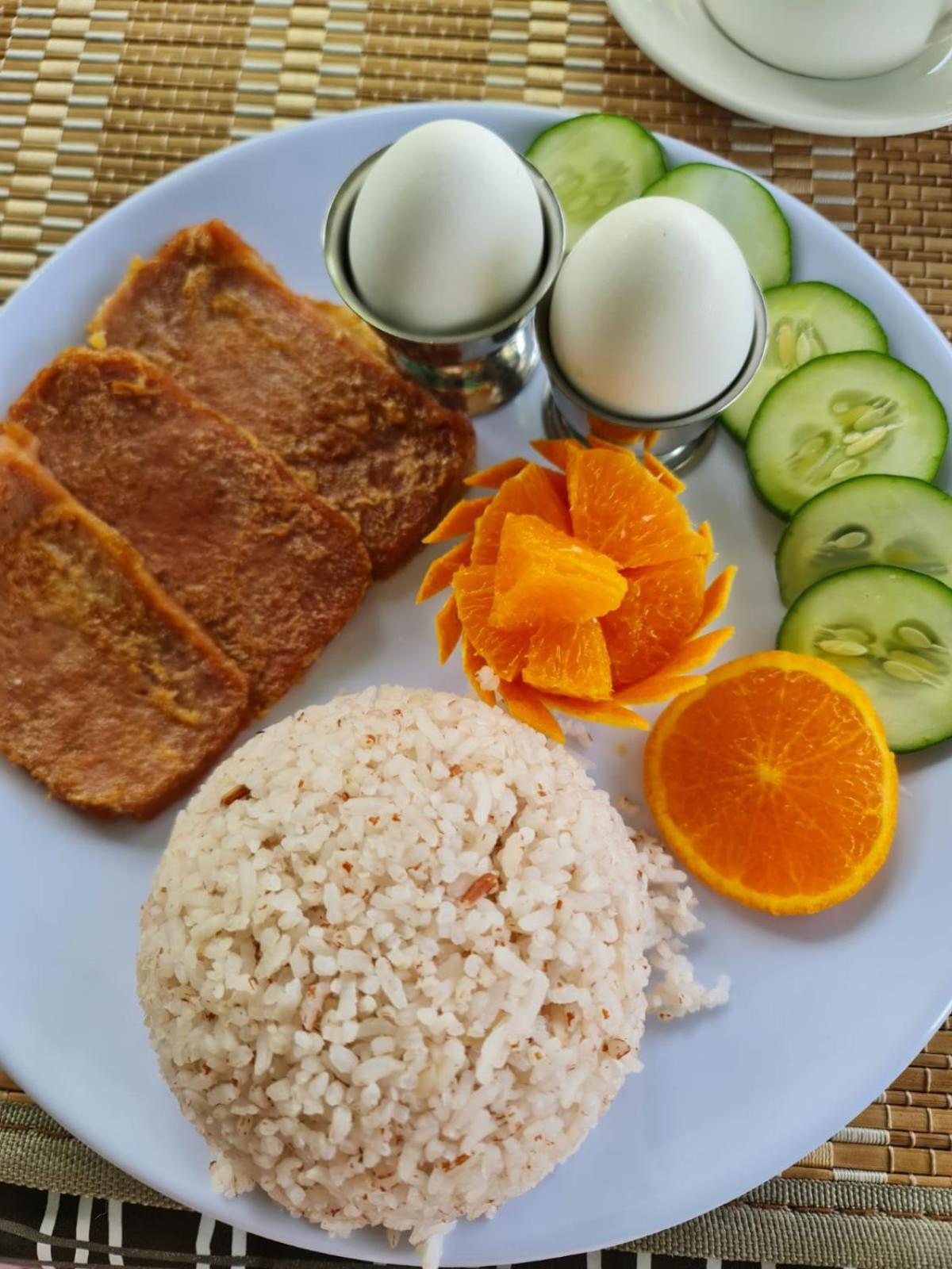 Sarah'S Garden Bnb & Spa Bed & Breakfast Clarin  Bagian luar foto