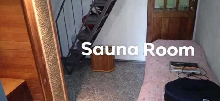 Sarah'S Garden Bnb & Spa Bed & Breakfast Clarin  Bagian luar foto